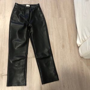 Aritzia Wilfred Melina Cropped Pant Black